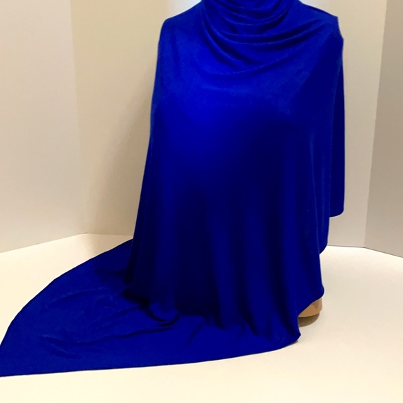 - - Hijab - Made In Dubai UAE - Picture 3 of 6